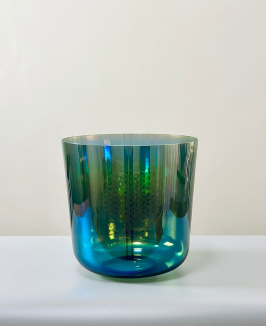 【Sound of the Soul 系列 — Aurora】心輪半透明彩綠水晶頌缽